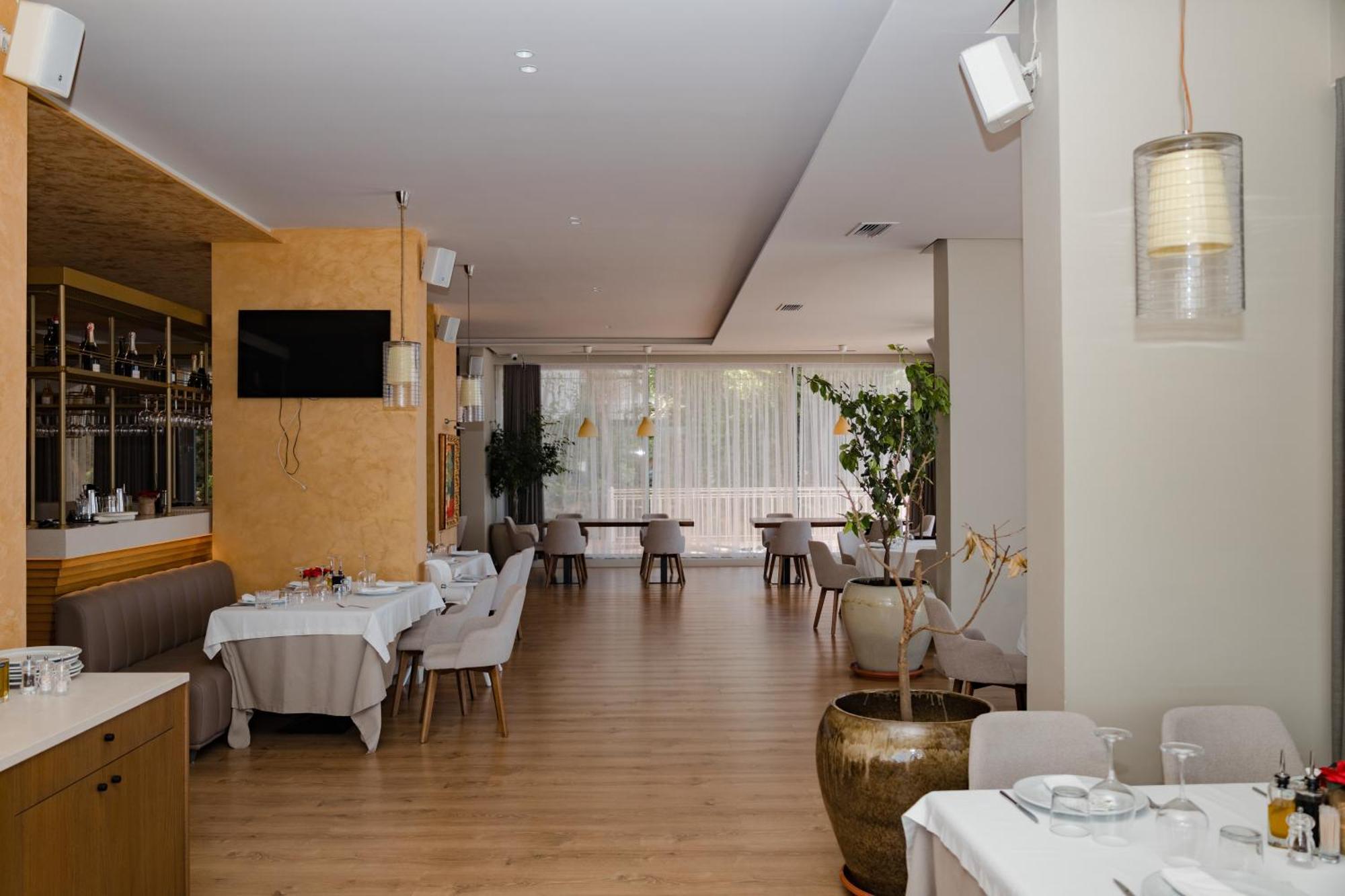 Grand Riviera Blu- Seaside Hotel Radhimë Esterno foto